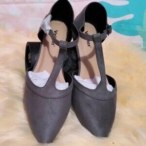 Veittes Women's (7.5) Flat Shoes - Pointed Toe T- Strap Ankle